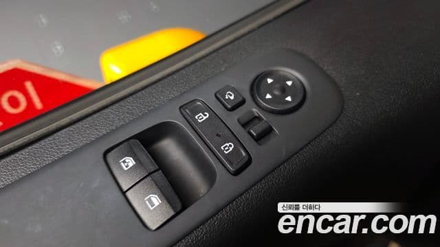 Hyundai Staria 2024 — Şəkil 19/20