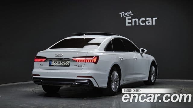 Audi A6 2021 — Фото 2/20
