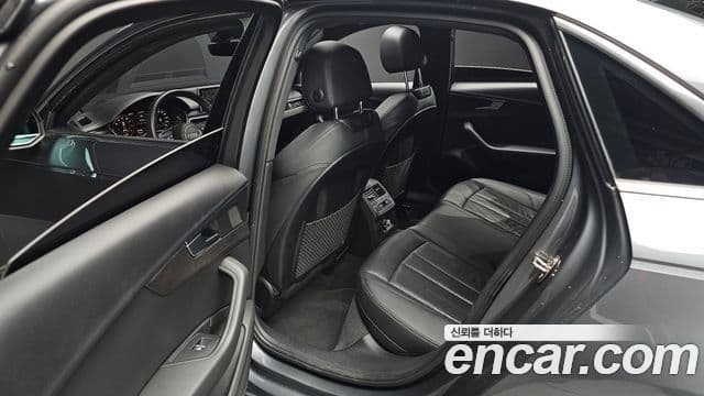 Audi A4 2019 — Şəkil 12/20