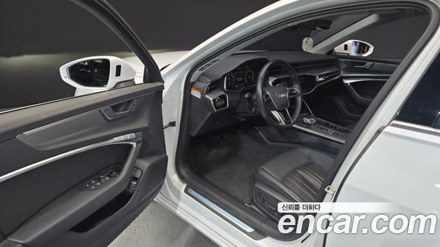 Audi A6 2022 — Şəkil 10/20