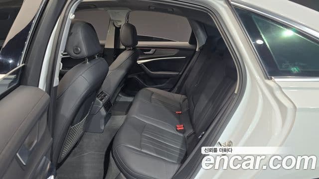 Audi A6 2022 — Şəkil 12/20