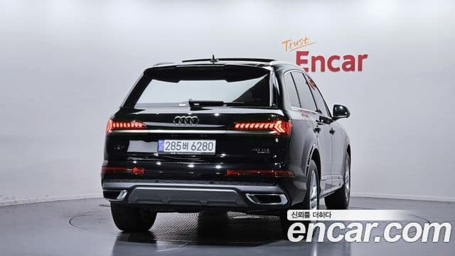 Audi Q7 2022 — Şəkil 4/20