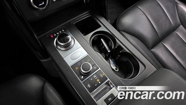 Land Rover Discovery 5 2019 — Фото 9/20