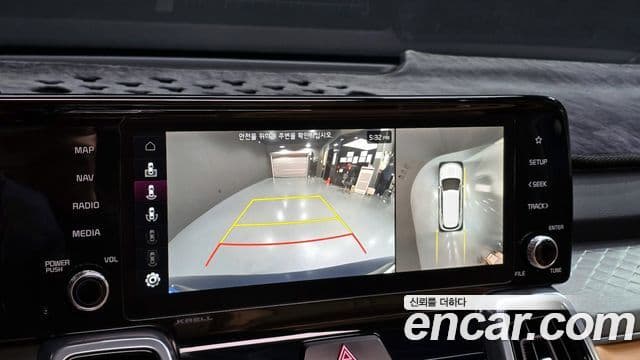 Kia Sorento 2022 — Şəkil 16/20