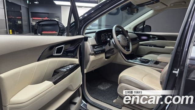 Kia Carnival 2021 — Фото 10/20