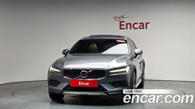 Volvo V60 Cross Country 2020 — Şəkil 3/20