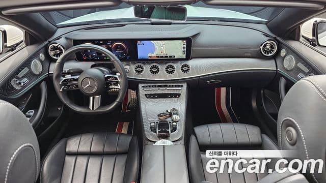 Mercedes-Benz E-Class 2022 — ფოტო 6/20