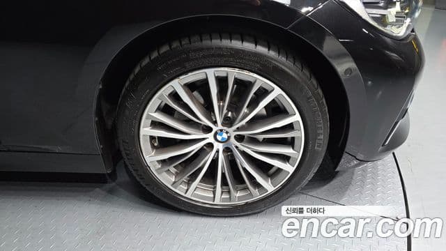 BMW 3 Series 2020 — Şəkil 5/20