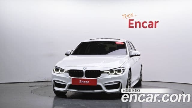 BMW 3 Series 2018 — ფოტო 3/20