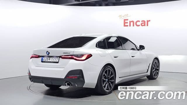 BMW 4 Series 2023 — Şəkil 9/20