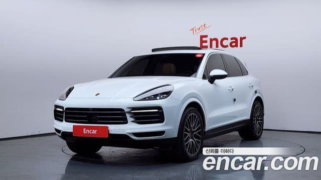 Porsche Cayenne 2019 — Фото 1/20