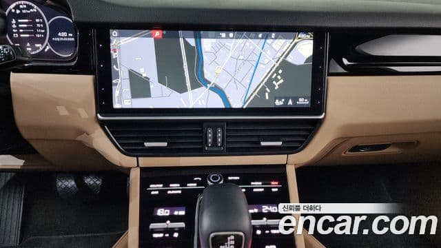 Porsche Cayenne 2019 — Фото 15/20