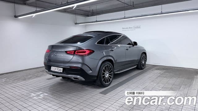 Mercedes-Benz GLE-Class 2022 — ფოტო 1/20