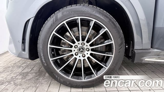 Mercedes-Benz GLE-Class 2022 — ფოტო 4/20