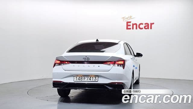Hyundai The New Avante Hybrid 2020 — ფოტო 7/20