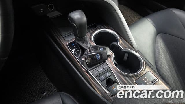 Toyota Camry 2018 — Photo 20/20