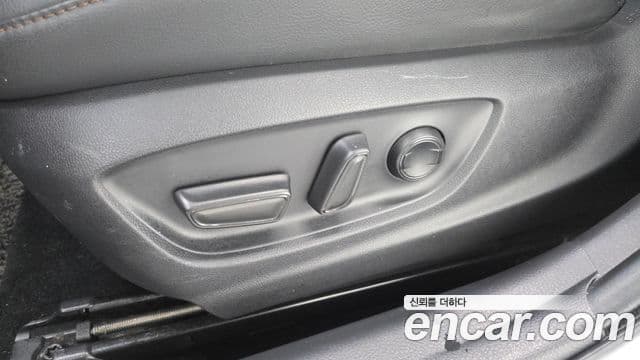 Toyota Camry 2018 — Photo 5/20