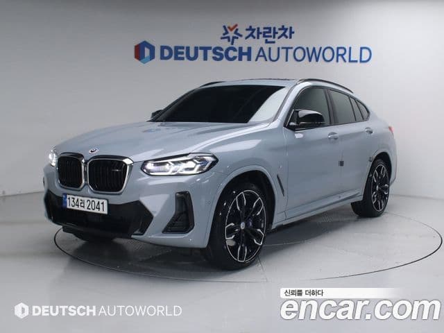 BMW X4 2022 — Photo 19/20