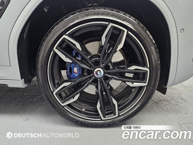BMW X4 2022 — Photo 7/20