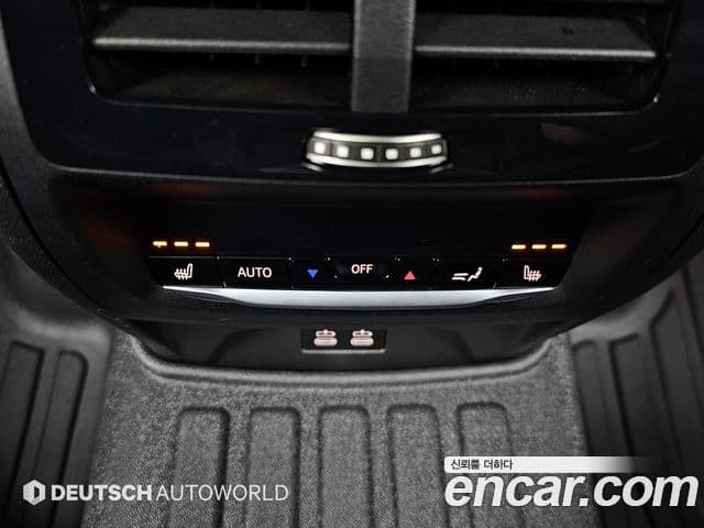 BMW X4 2022 — Photo 9/20