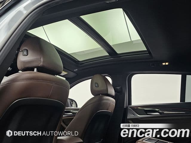 BMW X4 2022 — Photo 17/20