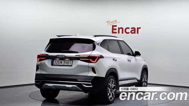 Kia Seltos 2022 — Şəkil 2/20