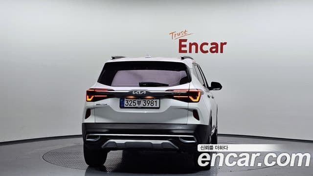 Kia Seltos 2022 — Şəkil 4/20