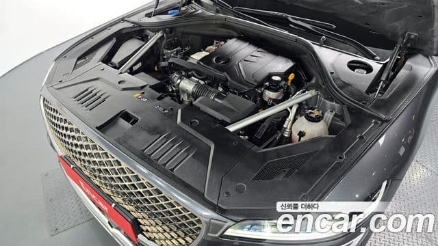 Genesis GV70 2021 — Photo 1/20