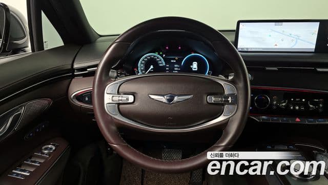 Genesis GV70 2021 — Photo 16/20