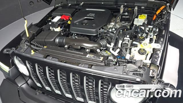 Jeep Wrangler 2021 — Photo 16/20