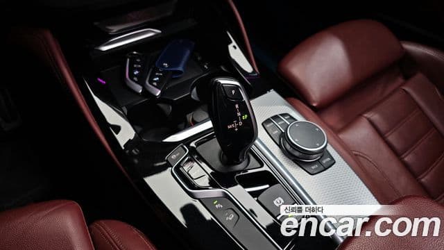 BMW X4 2019 — Şəkil 9/20