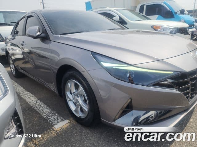 Hyundai The New Avante Hybrid 2022 — ფოტო 2/20