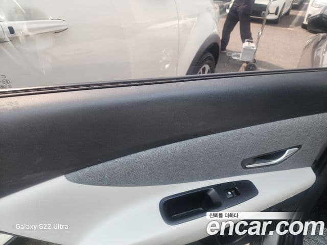 Hyundai The New Avante Hybrid 2022 — ფოტო 5/20