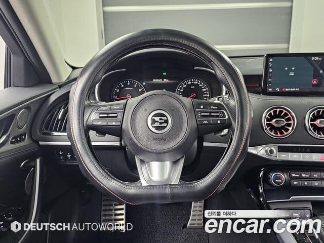 Kia Stinger 2020 — Şəkil 12/20
