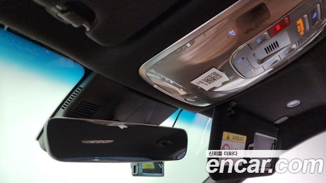 Genesis Electrified G80 2023 — Şəkil 17/20