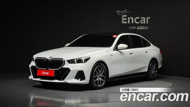BMW 5 Series 2024 — Şəkil 1/20