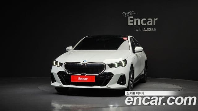 BMW 5 Series 2024 — Şəkil 3/20
