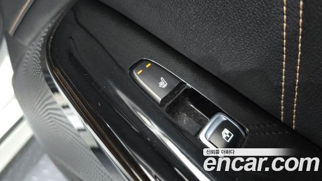 Kia K5 2020 — Şəkil 18/20
