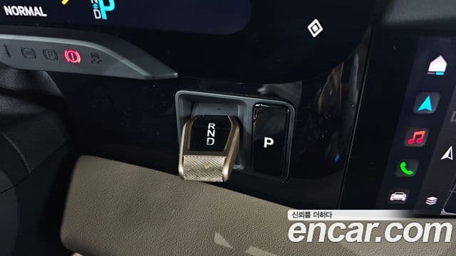 Porsche Taycan 2021 — ფოტო 6/20