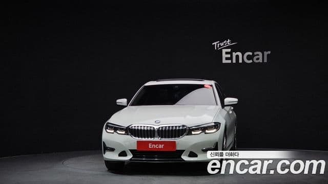 BMW 3 Series 2021 — Şəkil 11/20