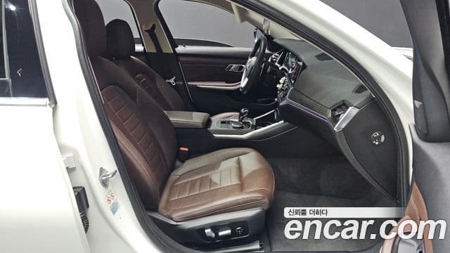 BMW 3 Series 2021 — Şəkil 12/20