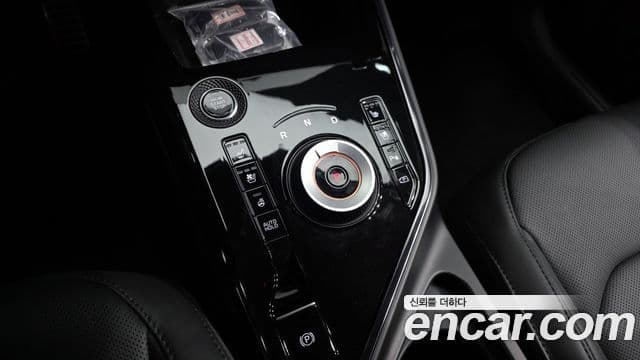 Kia Niro 2025 — Şəkil 9/20