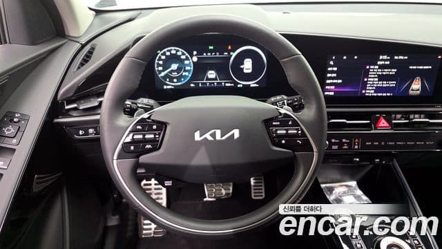 Kia Niro 2025 — Şəkil 13/20