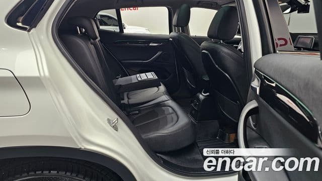 BMW X2 2019 — Şəkil 12/20
