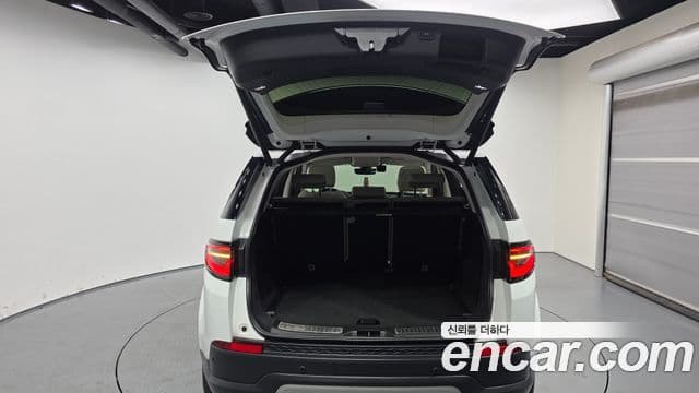 Land Rover Discovery Sport 2022 — Şəkil 20/20