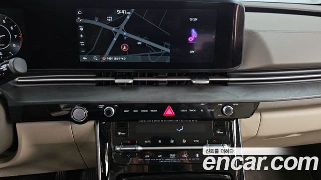 Kia Carnival 2020 — ფოტო 14/20