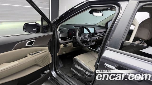 Kia Carnival 2024 — Şəkil 10/20
