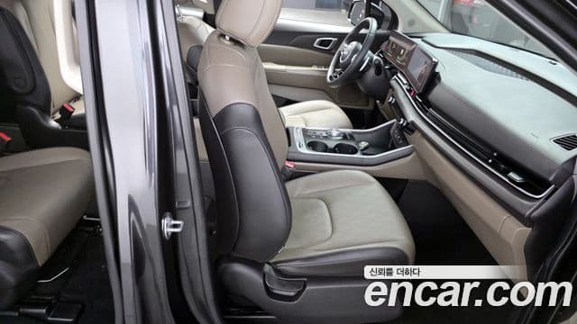 Kia Carnival 2024 — Şəkil 12/20