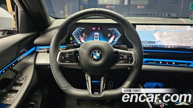 BMW 5 Series 2025 — ფოტო 13/20