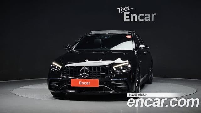 Mercedes-Benz E-Class 2023 — Фото 2/20